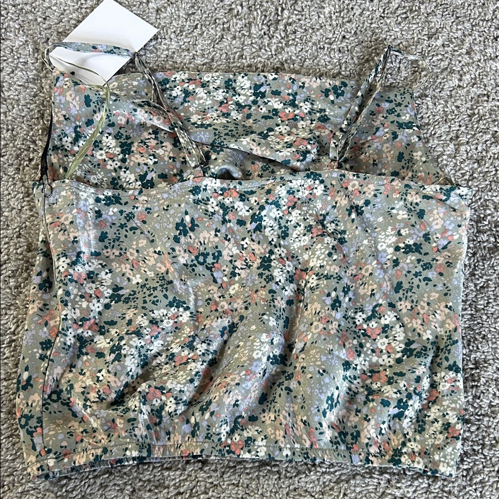 BOGO: Lola Grace Floral Tank Top - Multicolor - Picture 2 of 2